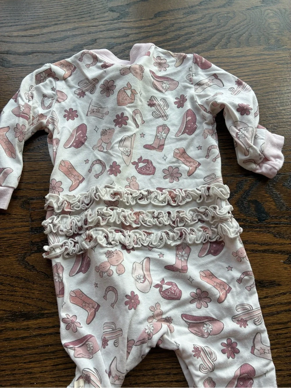 Mulberry milkberry cowgirl